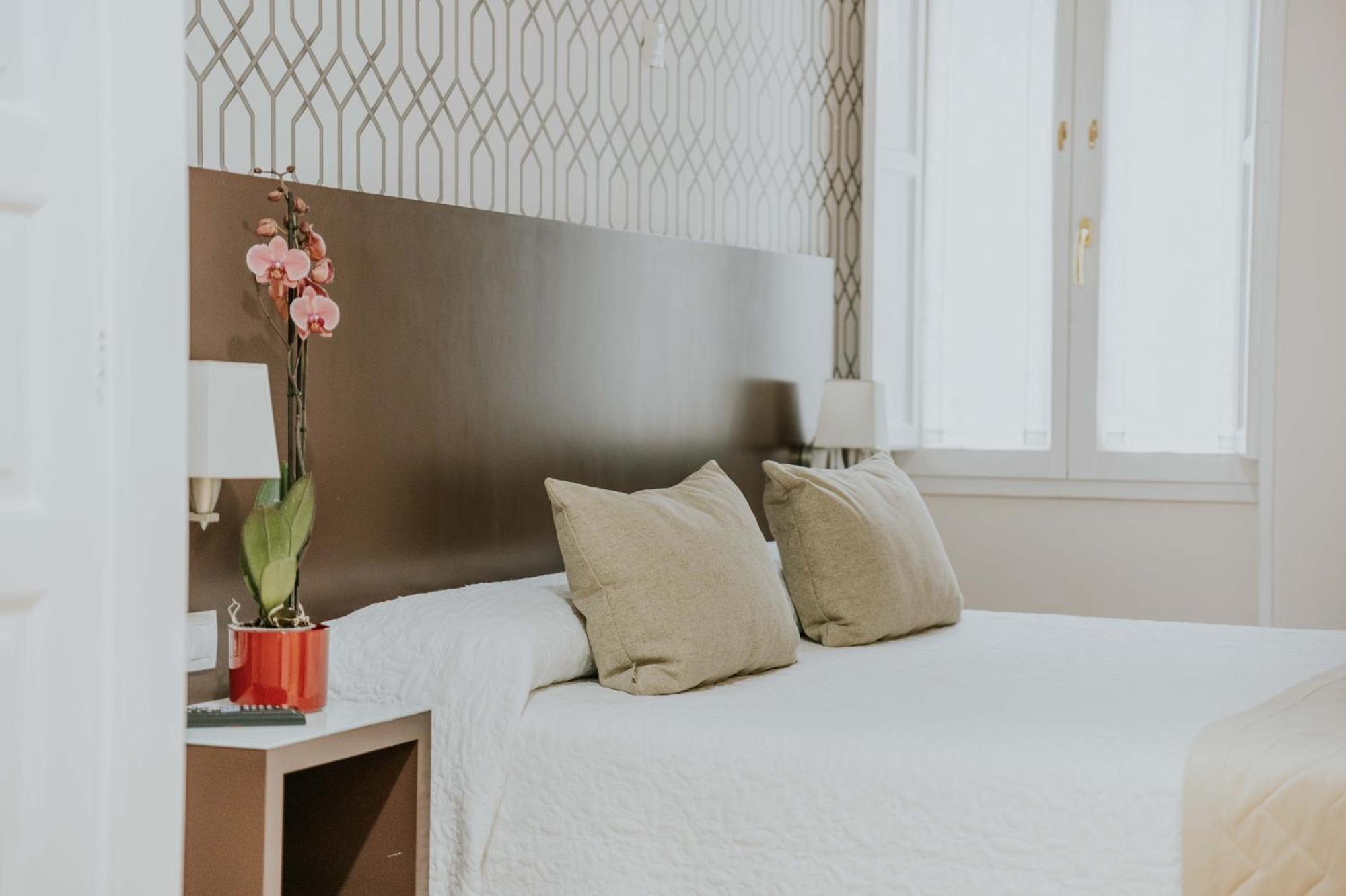 Hotel Arrope Haro Eksteriør billede