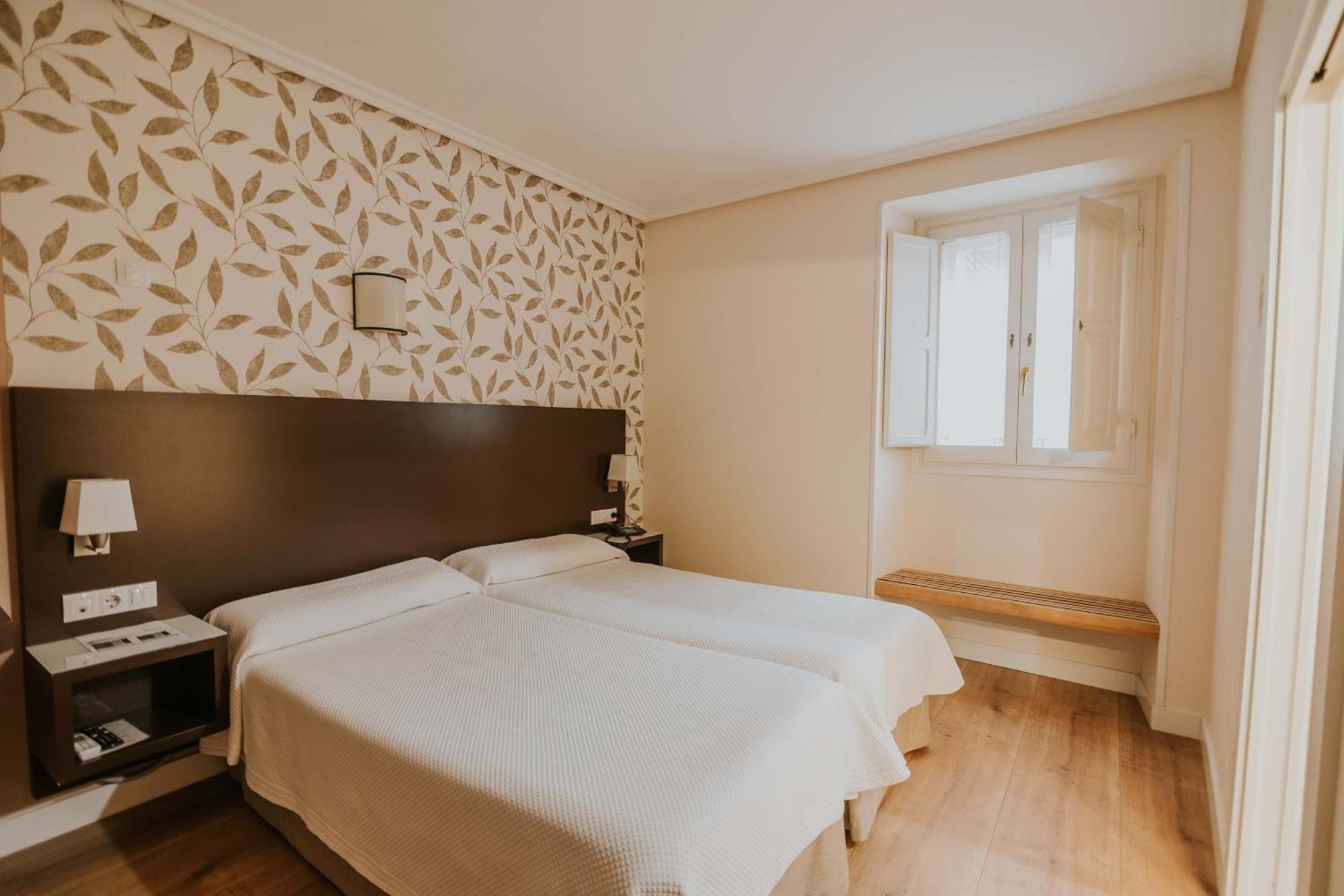 Hotel Arrope Haro Eksteriør billede