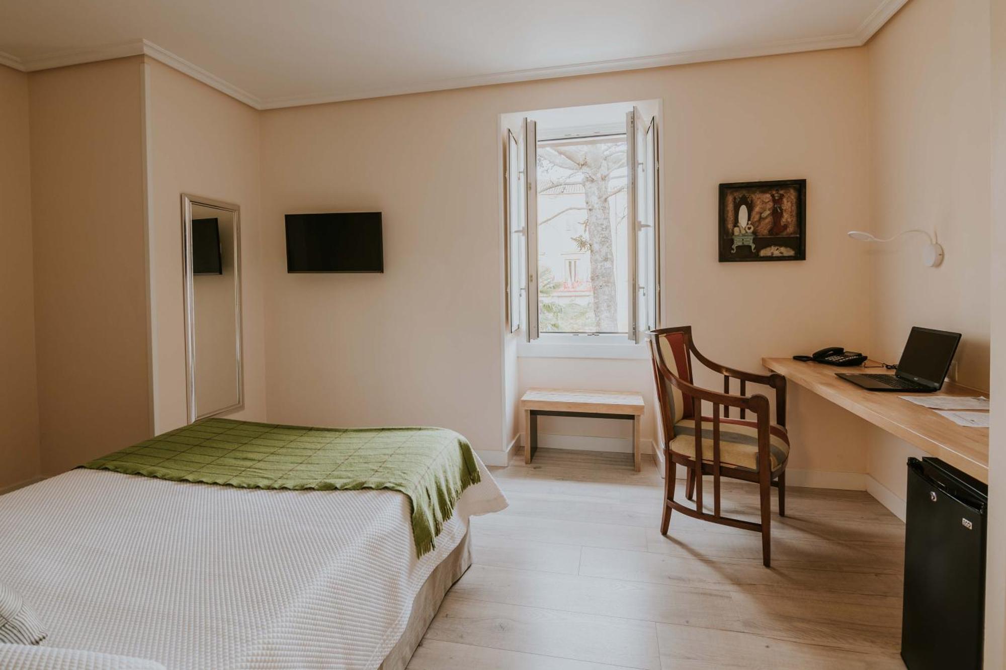 Hotel Arrope Haro Eksteriør billede